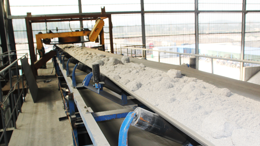The main structure of the TD75 belt conveyor