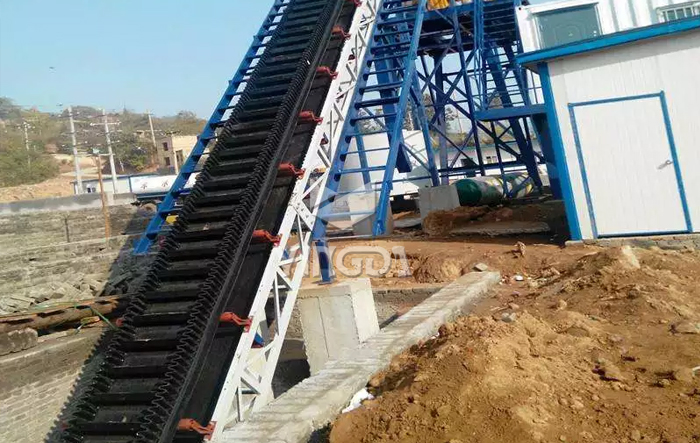 corrugated belt conveyor, large angle belt conveyor, inclined sidewall belt conveyor